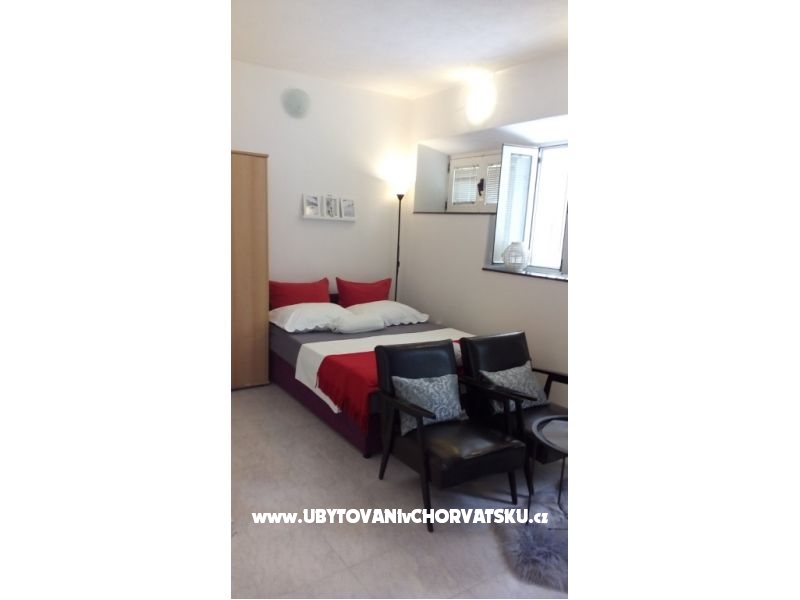 Studio Apartment Centar – Ferienwohnung Makarska, Kroatien – Foto 1