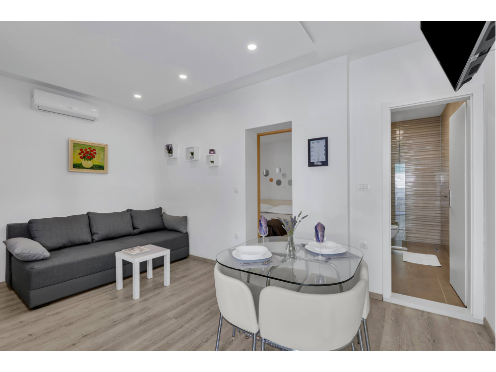 Sunny Garden Ferienwohnungen Ana - Makarska Kroatien