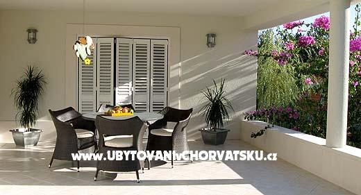 Villa Lolita – Ferienwohnung Makarska, Kroatien – Foto 4