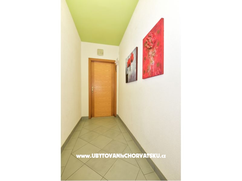 Villa Orhideja – Ferienwohnung Makarska, Kroatien – Foto 3