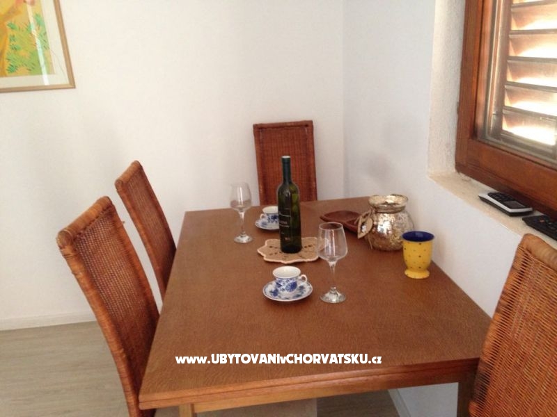 Apartment ANA – Ferienwohnung Marina – Trogir, Kroatien – Foto 2
