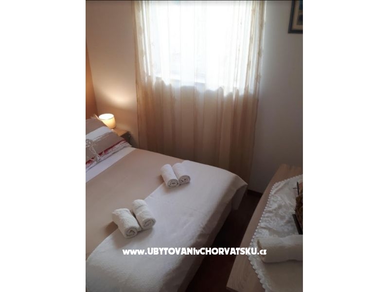 Apartment Cristian Sevid – Ferienwohnung Marina – Trogir, Kroatien – Foto 4