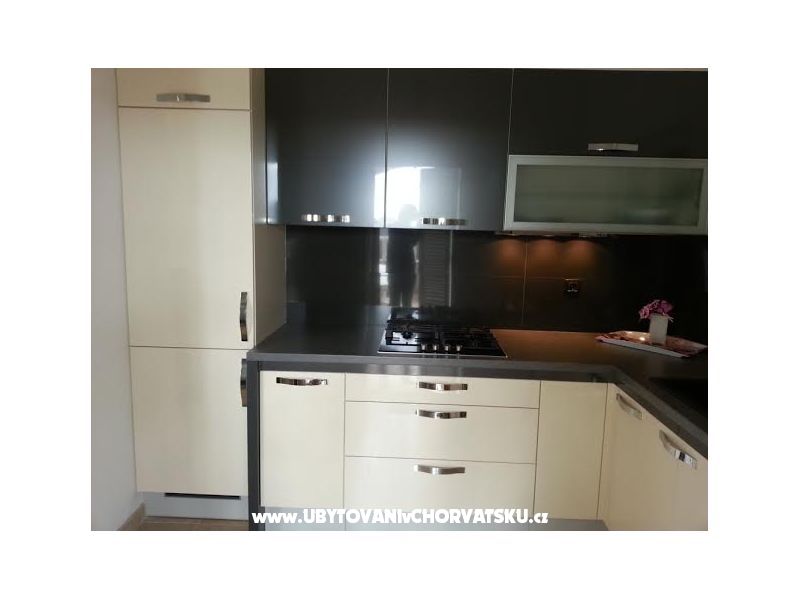 Apartment Cristian Sevid – Ferienwohnung Marina – Trogir, Kroatien – Foto 6