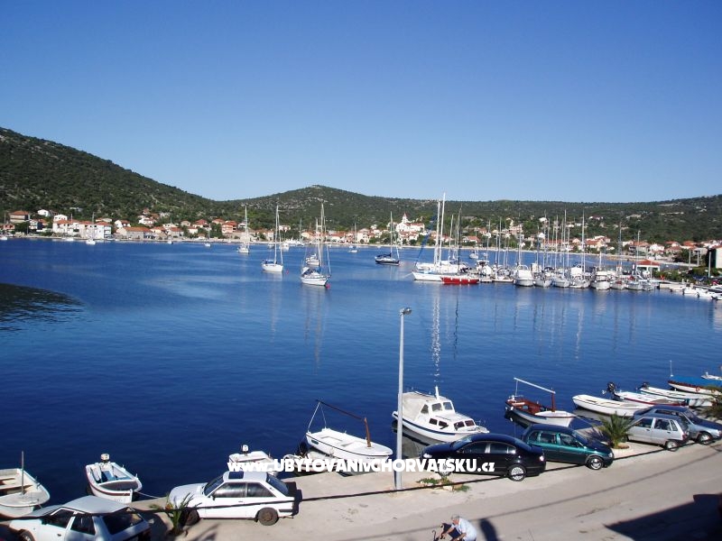 Apartment Dragica – Ferienwohnung Marina – Trogir, Kroatien – Foto 1