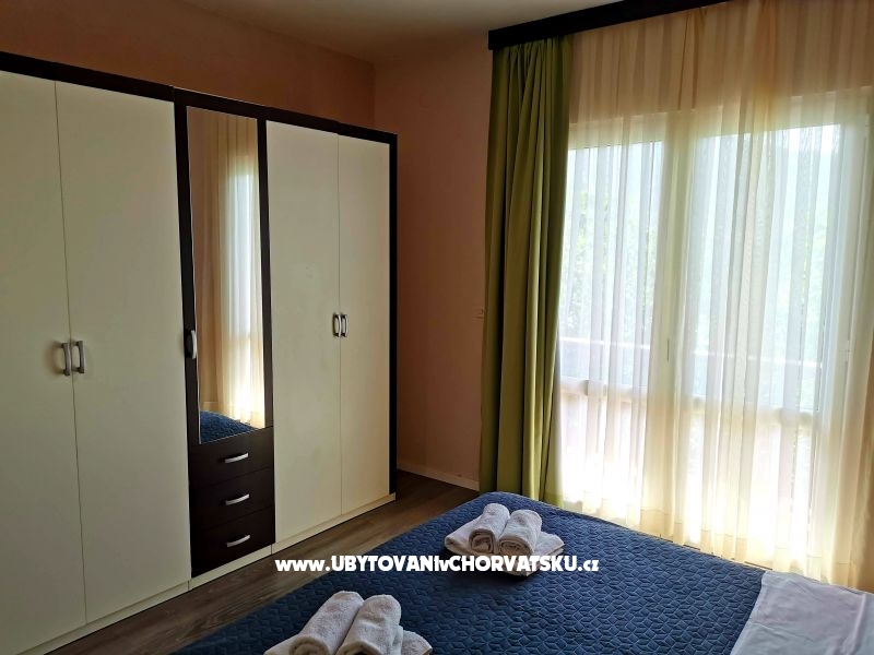 Apartment Elvis – Ferienwohnung Marina – Trogir, Kroatien – Foto 10