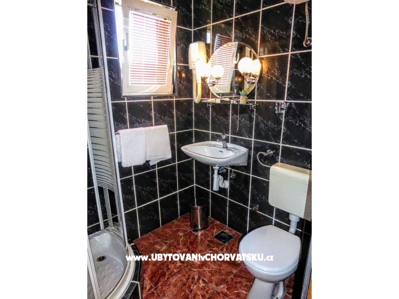 Apartment Elvis – Ferienwohnung Marina – Trogir, Kroatien – Foto 15