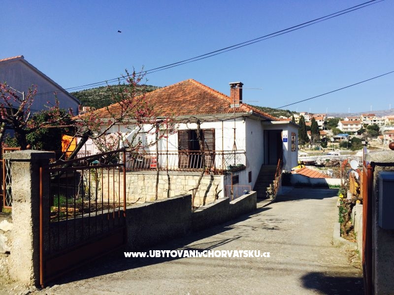 Apartment Gloria – Ferienwohnung Marina – Trogir, Kroatien – Foto 14