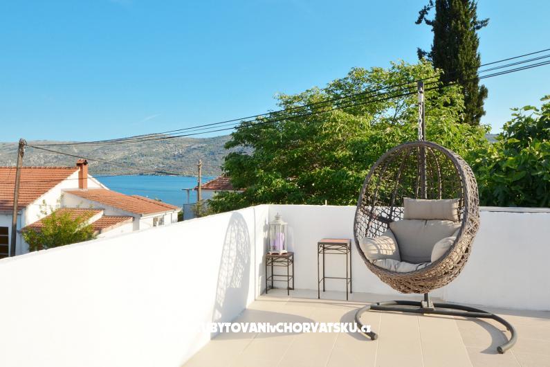 Apartment Lanterna – Ferienwohnung Marina – Trogir, Kroatien – Foto 4