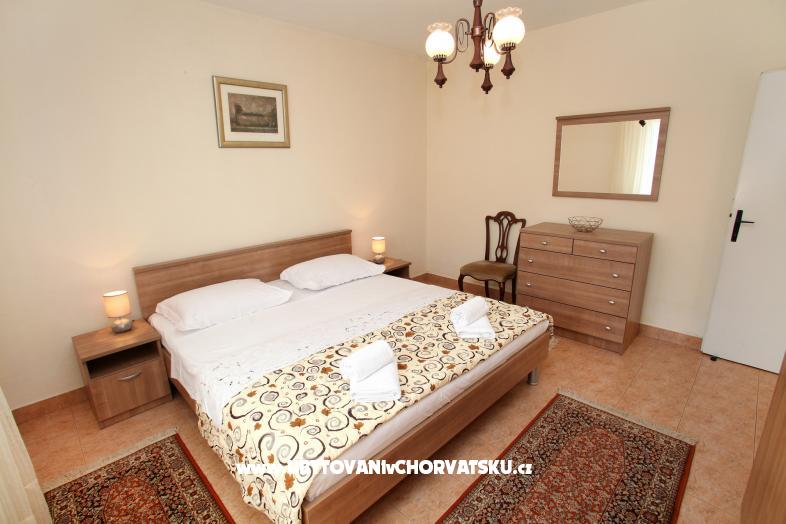 Apartment Melita – Ferienwohnung Marina – Trogir, Kroatien – Foto 4