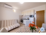 Appartements Dinka - Marina  Trogir Kroatien