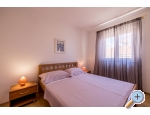 Appartements Dinka - Marina  Trogir Kroatien