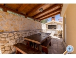 Appartements Dinka - Marina  Trogir Kroatien