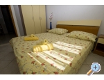 Appartements Dinko s grijanim bazenom - Marina  Trogir Kroatien