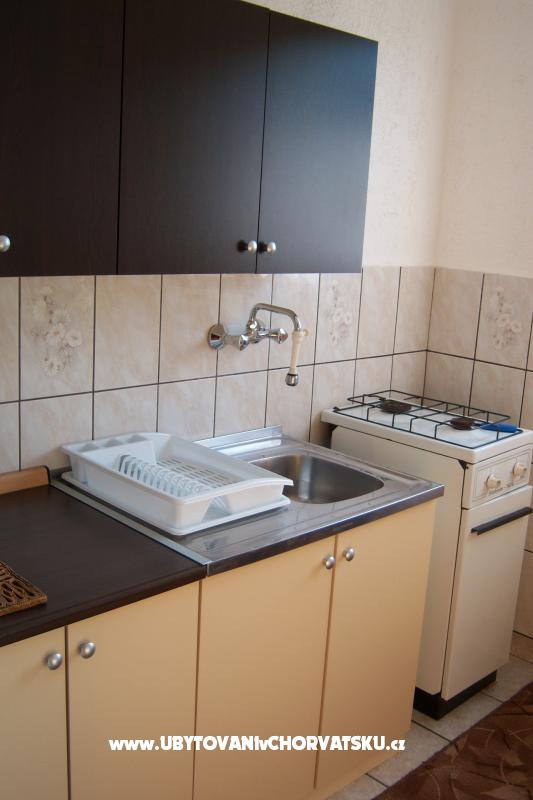 Appartements Jelena – Ferienwohnung Marina – Trogir, Kroatien – Foto 6