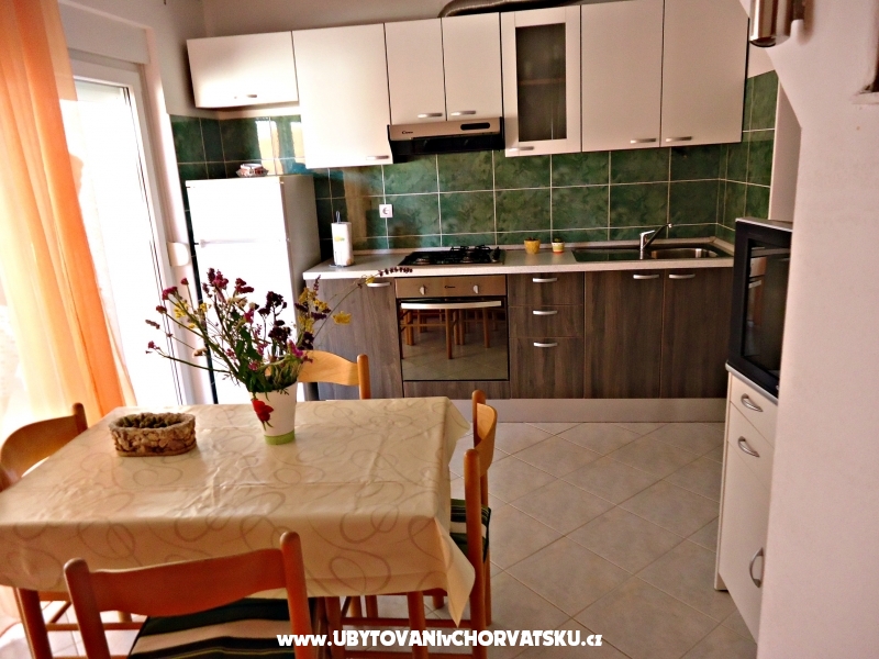 Apartmny Kaktus - Marina  Trogir Chorvtsko