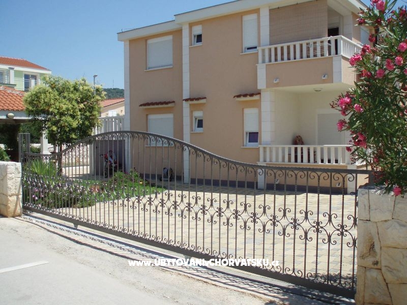 Appartements Mara – Ferienwohnung Marina – Trogir, Kroatien – Foto 15