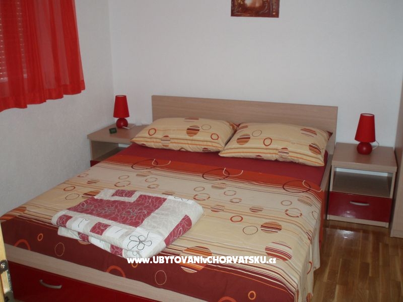 Appartements Mara – Ferienwohnung Marina – Trogir, Kroatien – Foto 4