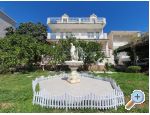 Appartements Rini - Marina  Trogir Kroatien