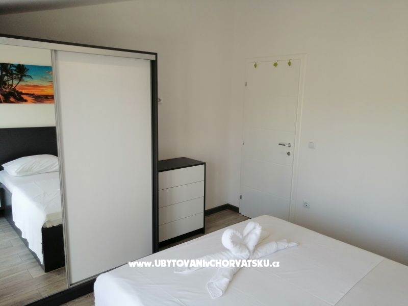 Appartement Marco – Ferienwohnung Marina – Trogir, Kroatien – Foto 12