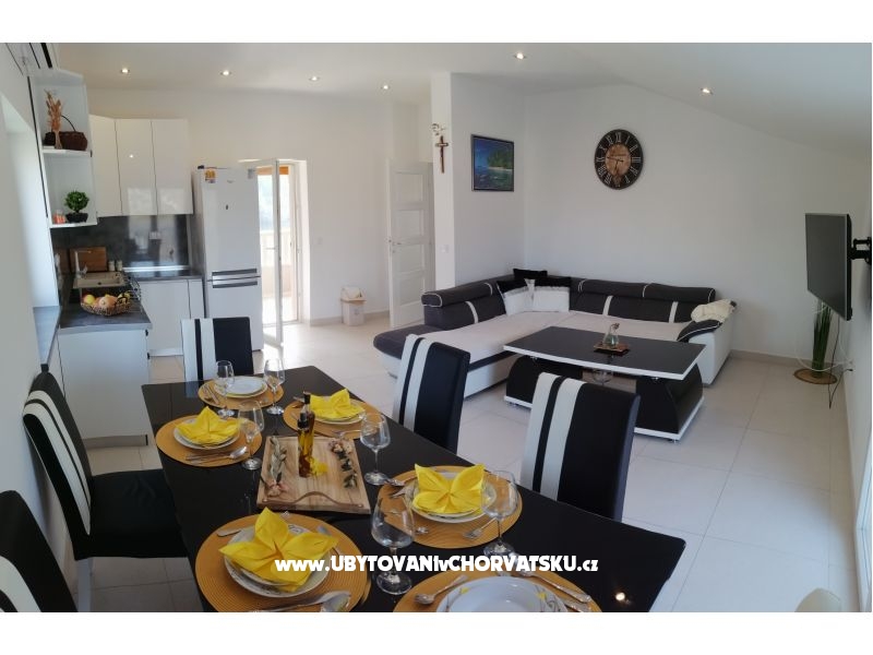 Appartement Marco – Ferienwohnung Marina – Trogir, Kroatien – Foto 3