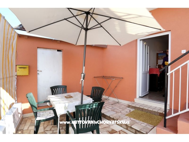 Apartmány Viskovic – ubytování Marina – Trogir, Chorvatsko – foto 2