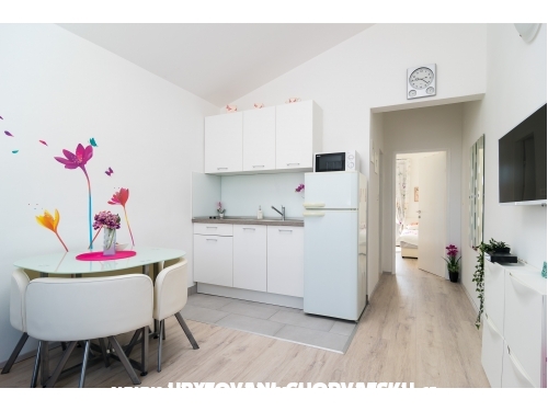 BayBeach Apartments Sevid - Marina  Trogir Croatia