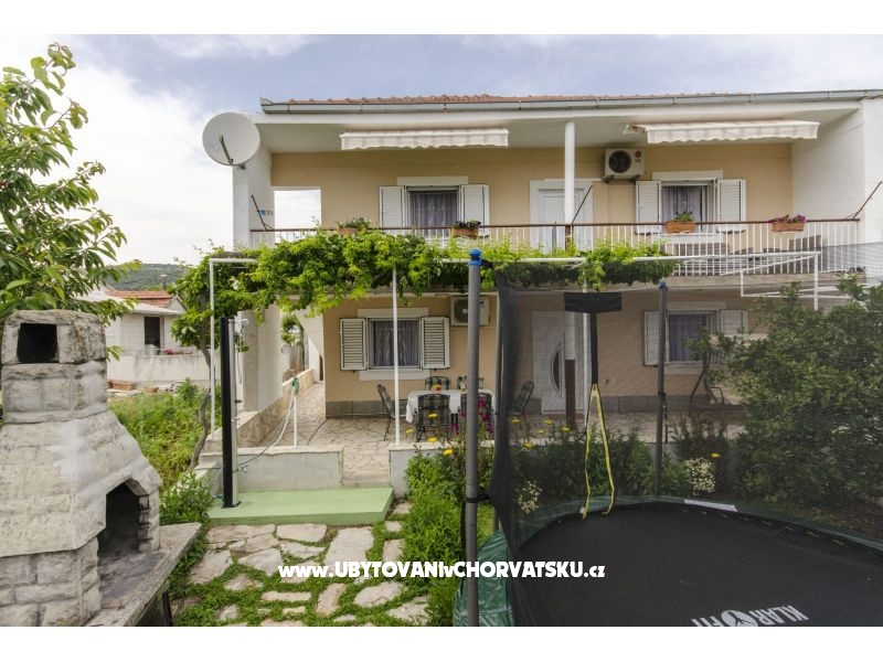 Kuća za odmor Marin – Ferienwohnung Marina – Trogir, Kroatien – Foto 1