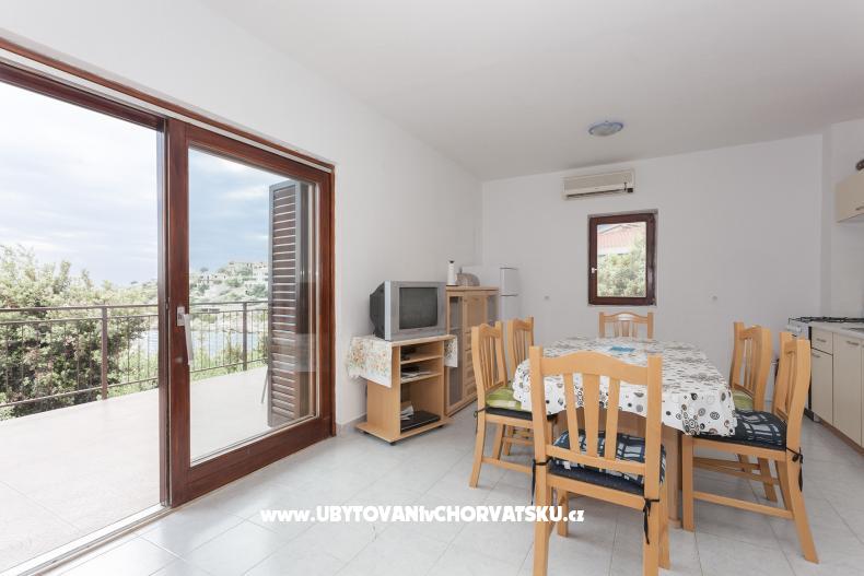 Kuća za odmor Taraš – Ferienwohnung Marina – Trogir, Kroatien – Foto 1