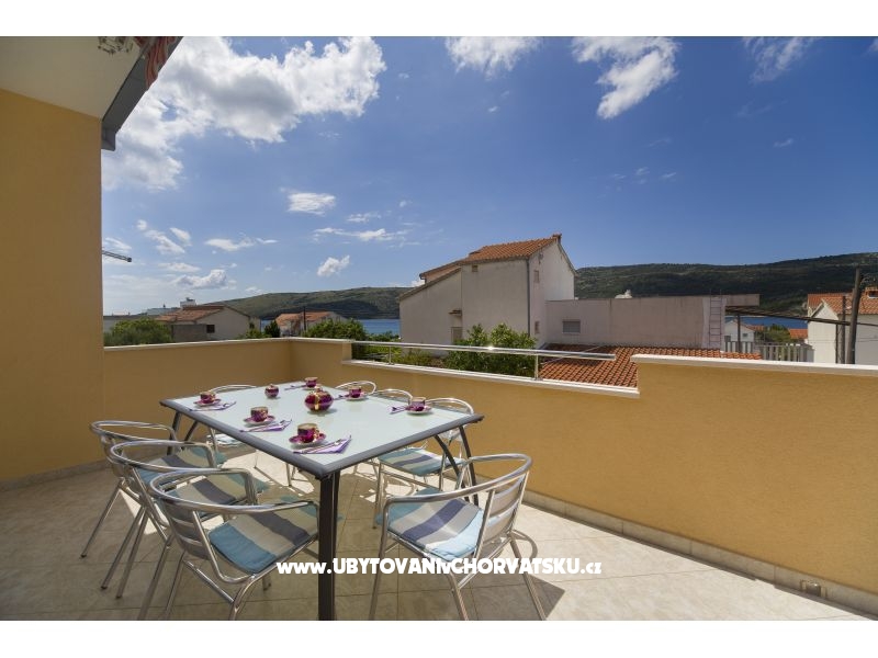 Appartements Kuvek – Ferienwohnung Marina – Trogir, Kroatien – Foto 16