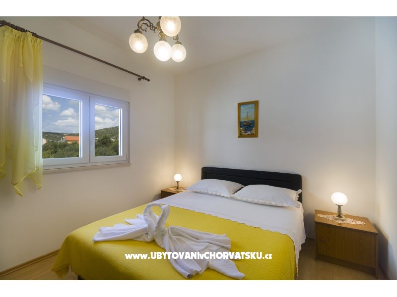 Appartements Kuvek – Ferienwohnung Marina – Trogir, Kroatien – Foto 4