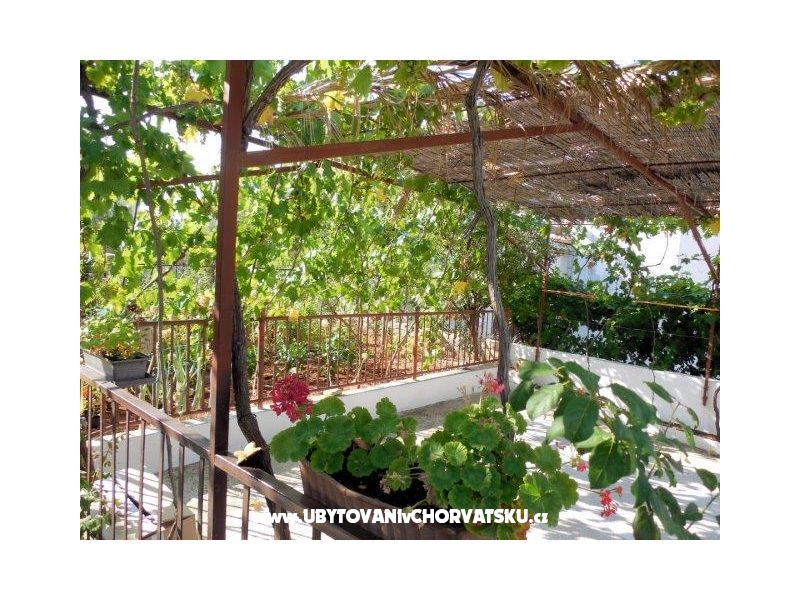 Luka Tadic Ferienwohnungen – Ferienwohnung Marina – Trogir, Kroatien – Foto 14