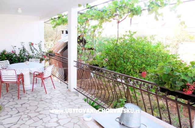 Luka Tadic Ferienwohnungen – Ferienwohnung Marina – Trogir, Kroatien – Foto 5