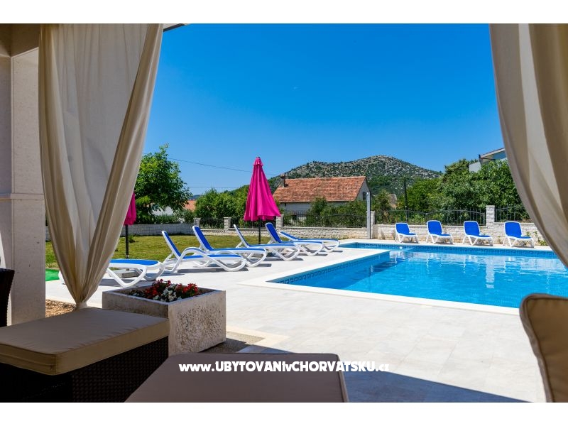 MiL Mare Holiday Appartement – Ferienwohnung Marina – Trogir, Kroatien – Foto 1