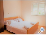 Appartements Petra - Marina  Trogir Kroatien