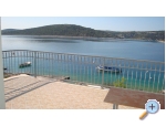 Appartements Petra - Marina  Trogir Kroatien
