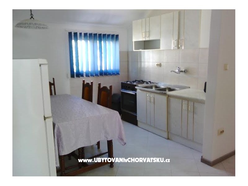 Apartment Sanja – Ferienwohnung Marina – Trogir, Kroatien – Foto 3