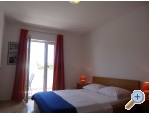 Appartements Roko - Marina  Trogir Kroatien