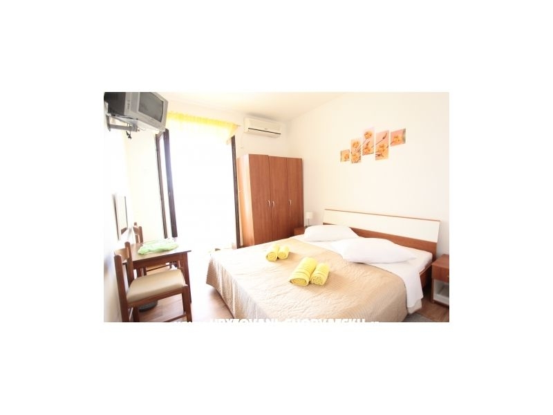 Zimmers Bili Galeb BED? – Ferienwohnung Marina – Trogir, Kroatien – Foto 6