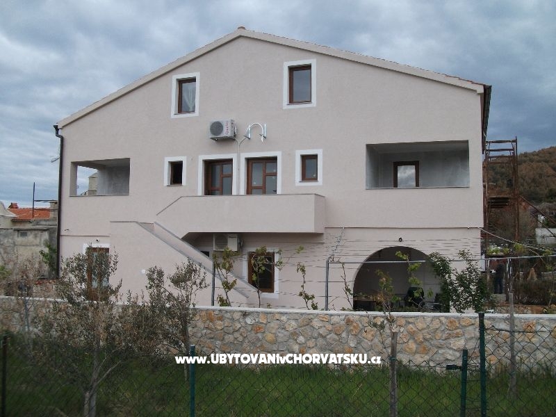 Apartment more – Ferienwohnung Martinscica, Kroatien – Foto 1