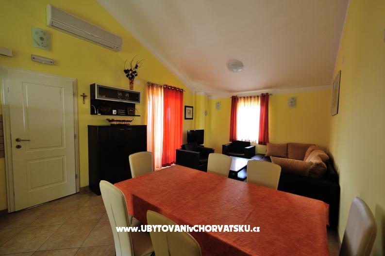 Appartements Tamaris – Ferienwohnung Martinscica, Kroatien – Foto 3