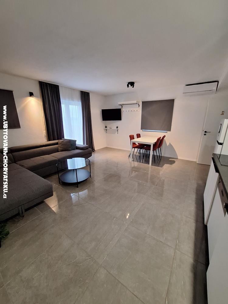 Master Road D�m - Maslenica Chorvatsko