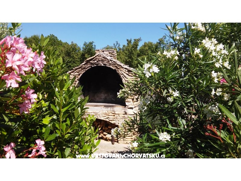 Sunny pool Ferienwohnungen – Ferienwohnung Maslenica, Kroatien – Foto 6