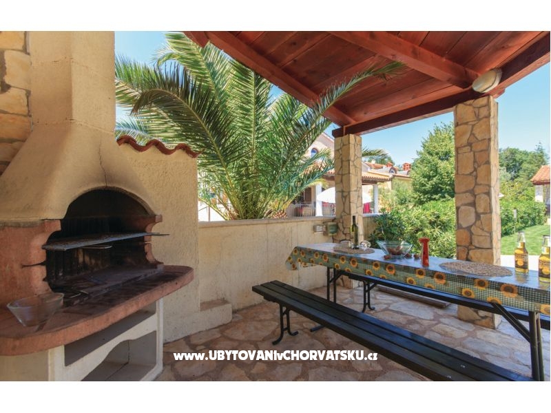 Apartmán Oliva D1 s bazénem – ubytování Medulin, Chorvatsko – foto 3