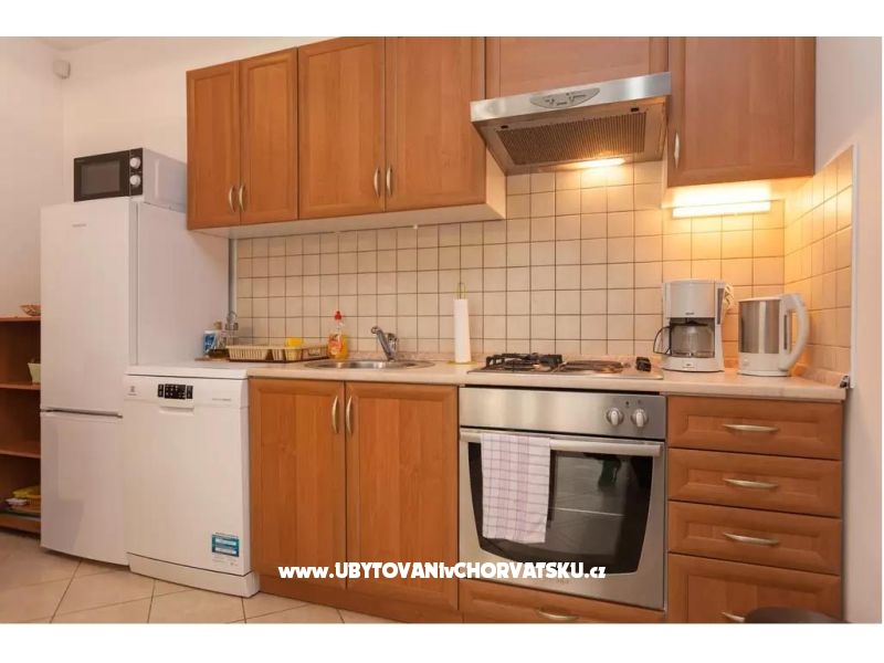 Apartmán Oliva D1 s bazénem – ubytování Medulin, Chorvatsko – foto 9