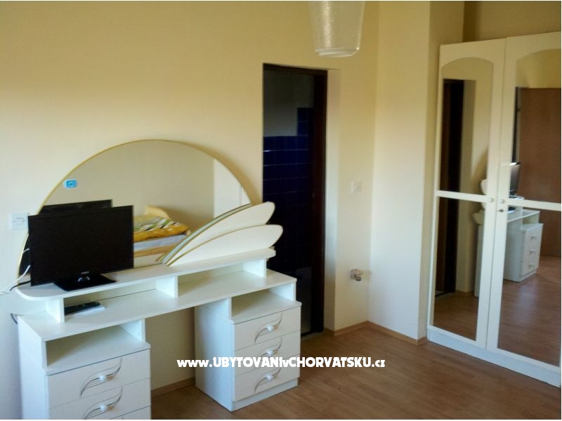 Apartment Mutica – Ferienwohnung Medulin, Kroatien – Foto 3