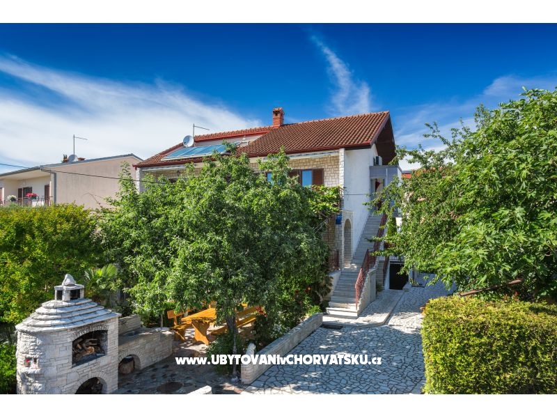 Haus Diana – Ferienwohnung Medulin, Kroatien – Foto 1