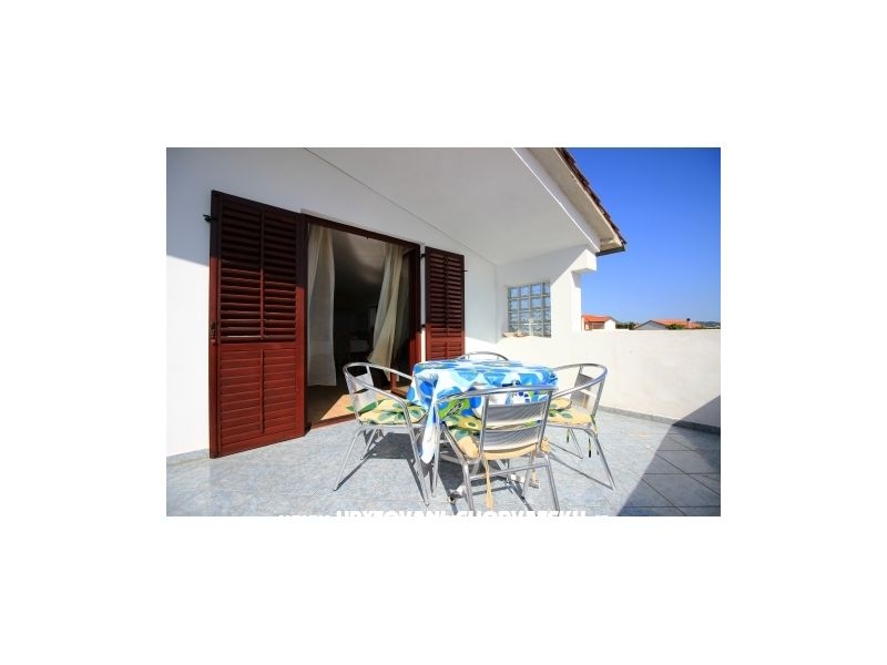 Apartment Dino Murter – Ferienwohnung Insel Murter, Kroatien – Foto 4