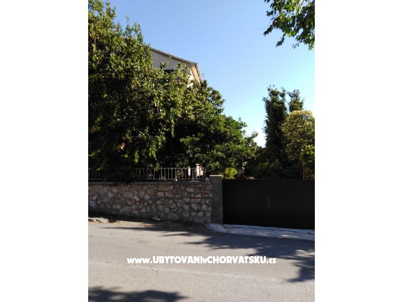 Apartment Fifi – Ferienwohnung Insel Murter, Kroatien – Foto 1