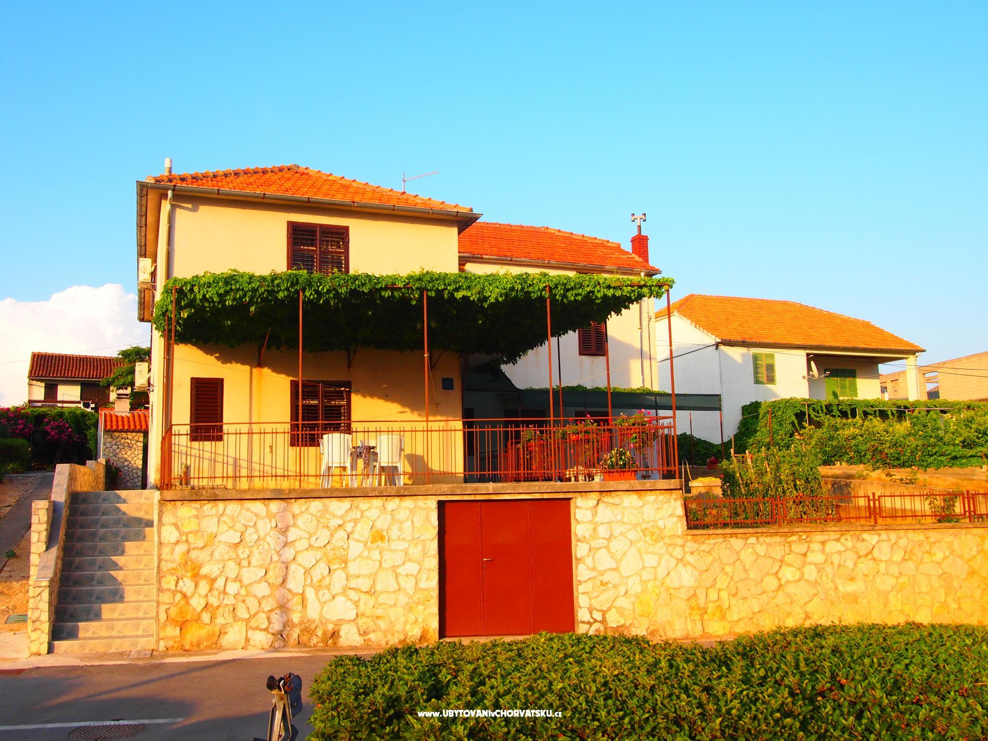 Apartment Mario – Ferienwohnung Insel Murter, Kroatien – Foto 2