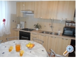 Appartements A.Jelovi - Murter Kroatien